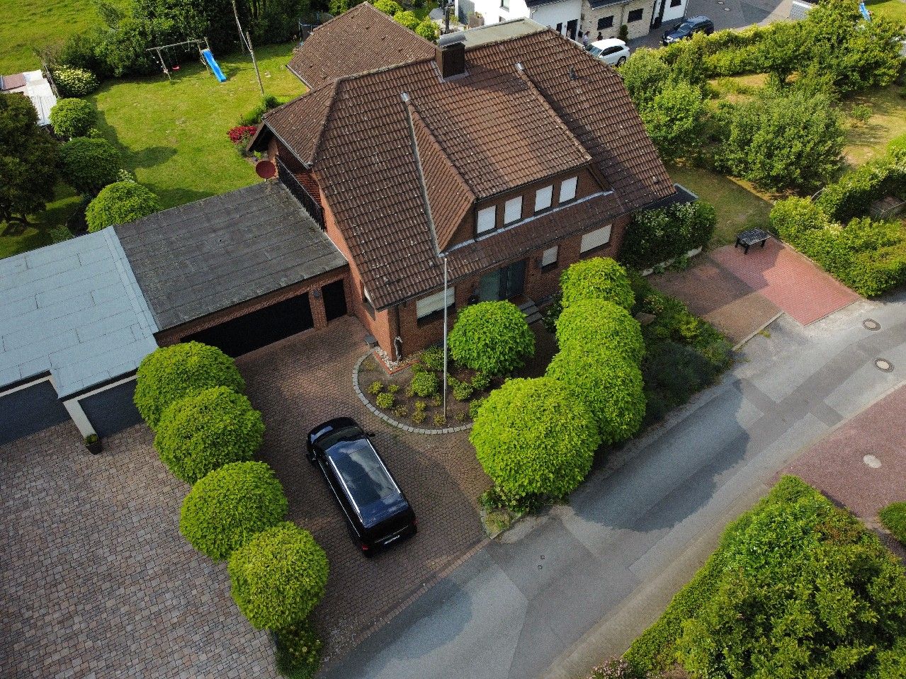 Großzügiges Einfamilienhaus in ländlicher Lage