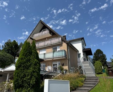 Stilvolle Maisonette-Wohnung mit hochwertiger Sanierung in Hennef