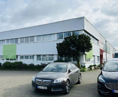 *PROVISIONSFREI* ca. 430 m² – 860 m² Büro-/Praxisräume zu vermieten