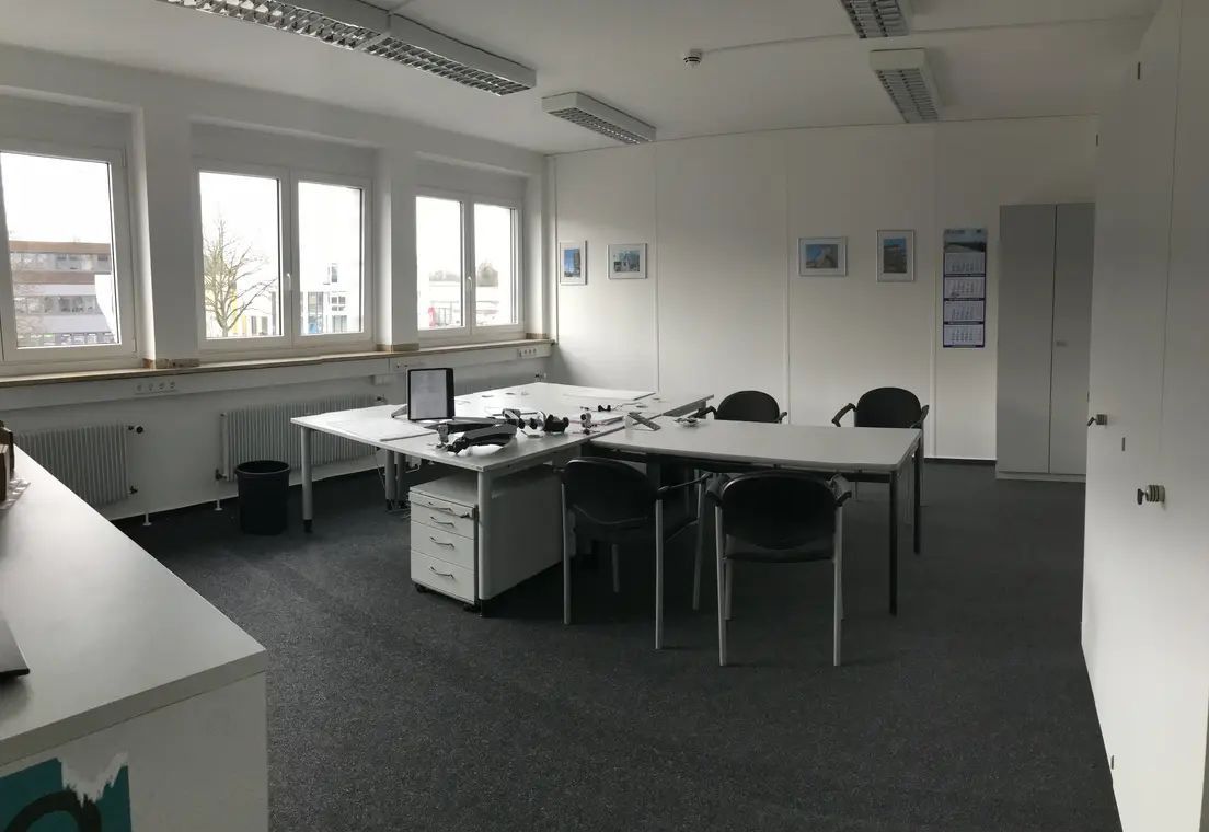 Ca. 430,00 m² modernisierte Büro-/Praxisfläche in Dortmund-Oespel zu vermieten!