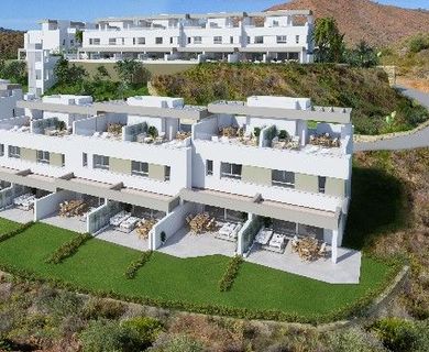 LETZTE EINHEIT – SCHLÜSSELFERTIGE NEUBAUREIHENVILLA IM LA CALA RESORT, MIJAS –