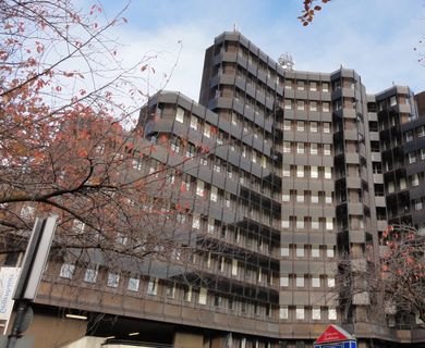 *PROVISIONSFREI* ca. 189 m² Ladenlokal in der Hansastraße, neben der Oper zu vermieten!