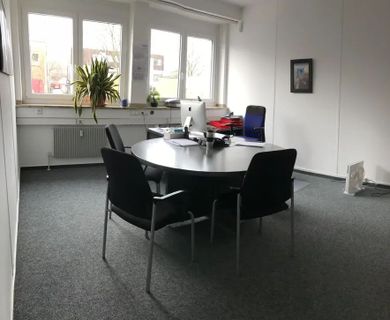 Ca. 430,00 m² modernisierte Büro-/Praxisfläche in Dortmund-Oespel zu vermieten!