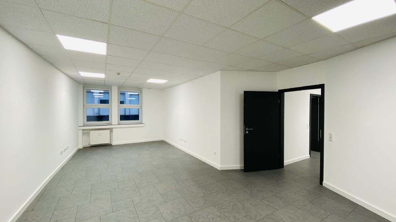 *PROVISIONSFREI* ca. 450  910 m² Büro-/Praxisflächen am Ostenhellweg zu vermieten!