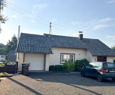 Gemütliches Einfamilienhaus mit Garten in ruhiger, zentraler Lage von Gebhardshain!