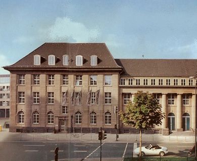 *PROVISIONSFREI* ca. 570 m² Bürofläche, Do-City am Hauptbahnhof (historisches Gebäude) zu vermieten!