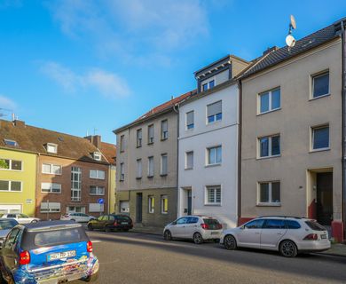 Großzügiges Einfamilienhaus in Top-Lage von Mönchengladbach: 7 Zimmer, 183 m², ideal für Familien!