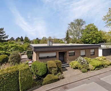 Hochwertiger Bungalow mit Einliegerwohnung in Ratingen-Hösel