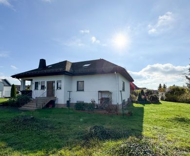 Charmanter Bungalow mit großem Garten in ruhiger Lage zwischen Weilburg und Limburg!