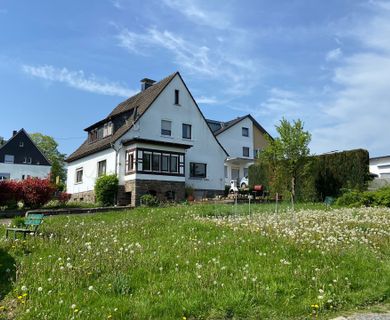 Vermietetes Einfamilienhaus in Höhenlage mit Fernblick!