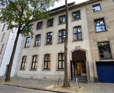 REPRÄSENTATIVES BÜROHAUS IM HERZEN DER KREFELDER INNENSTADT ZU VERMIETEN!